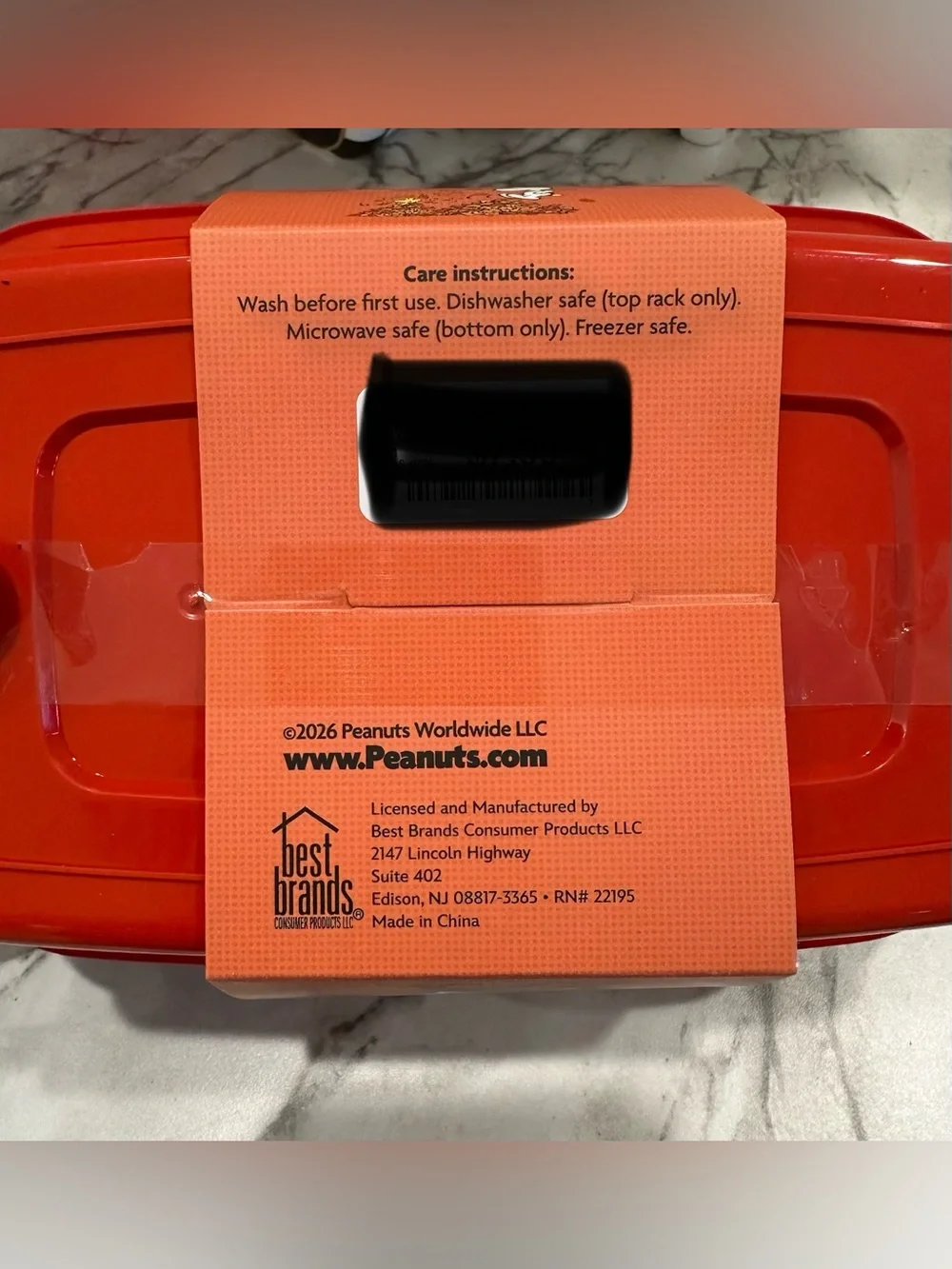 Peanuts Orange Fall Print Meal Prep Containers with Snoopy Design